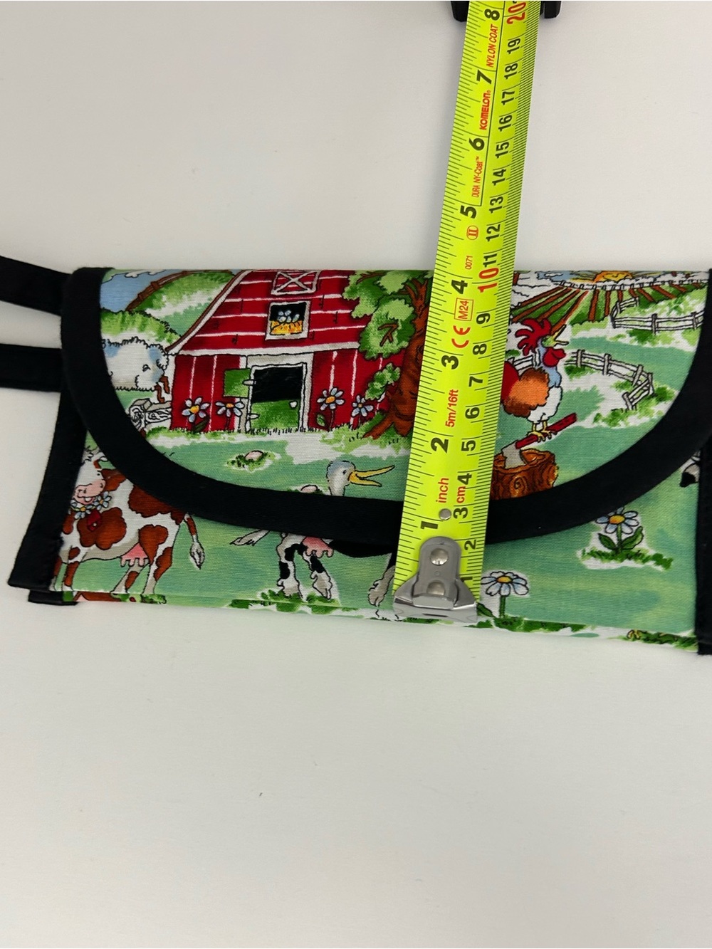 NWOT Barnyard Scene Wallet Wristlet - Picture 11 of 11